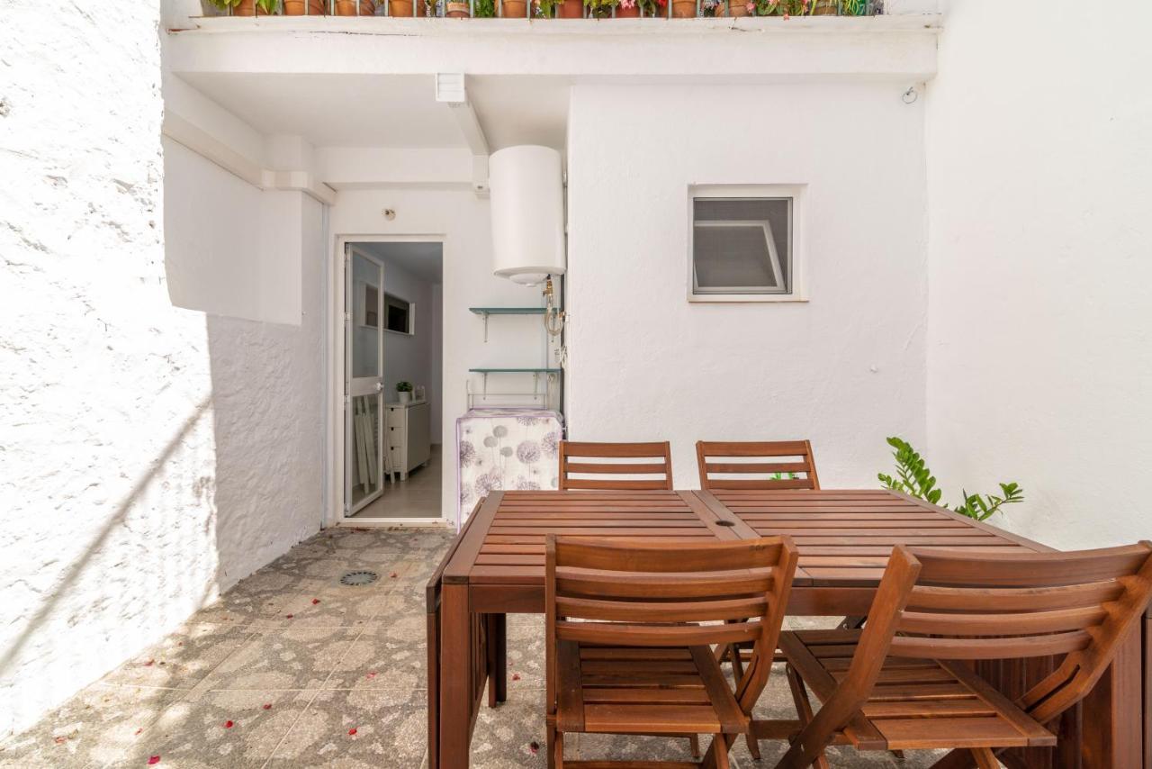 Lovely Cozy 2-Bedroom Residential Home With Patio Benalmádena Eksteriør bilde
