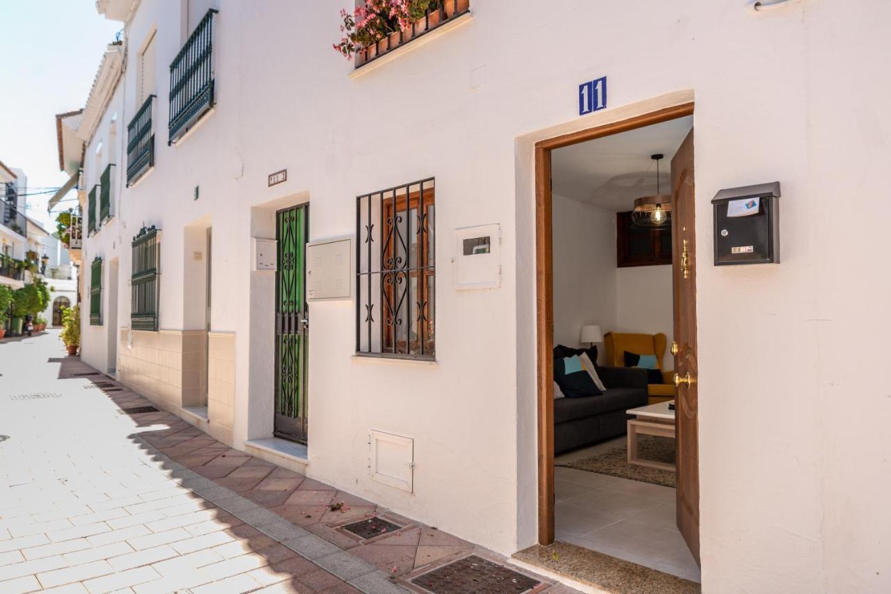 Lovely Cozy 2-Bedroom Residential Home With Patio Benalmádena Eksteriør bilde
